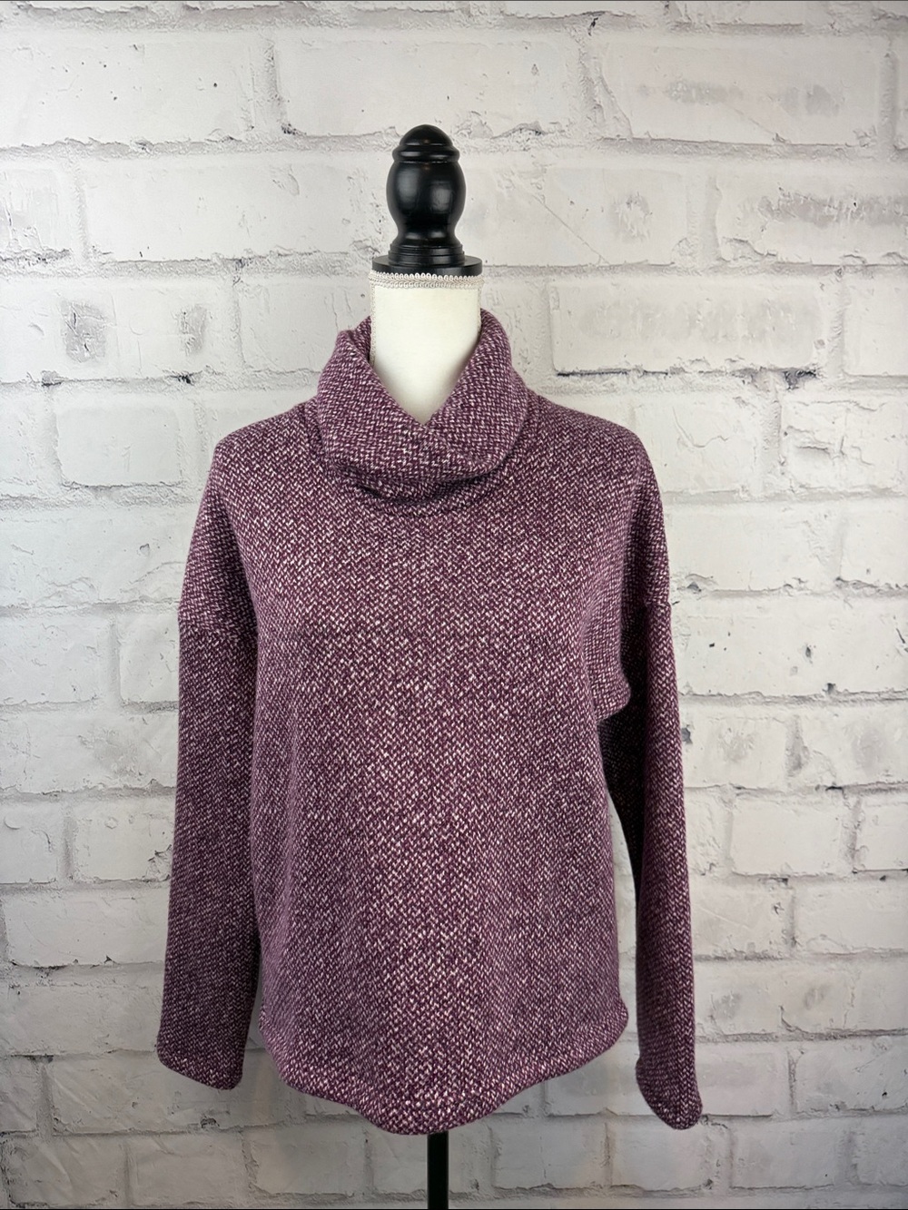 Columbia Heathered Plum Cowl Neck Sweater Size M